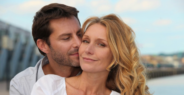 Donne Napoletane Che Tradiscono I Mariti